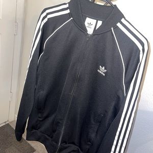 ADIDAS | ADICOLOR CLASSICS TRACK JACKET |